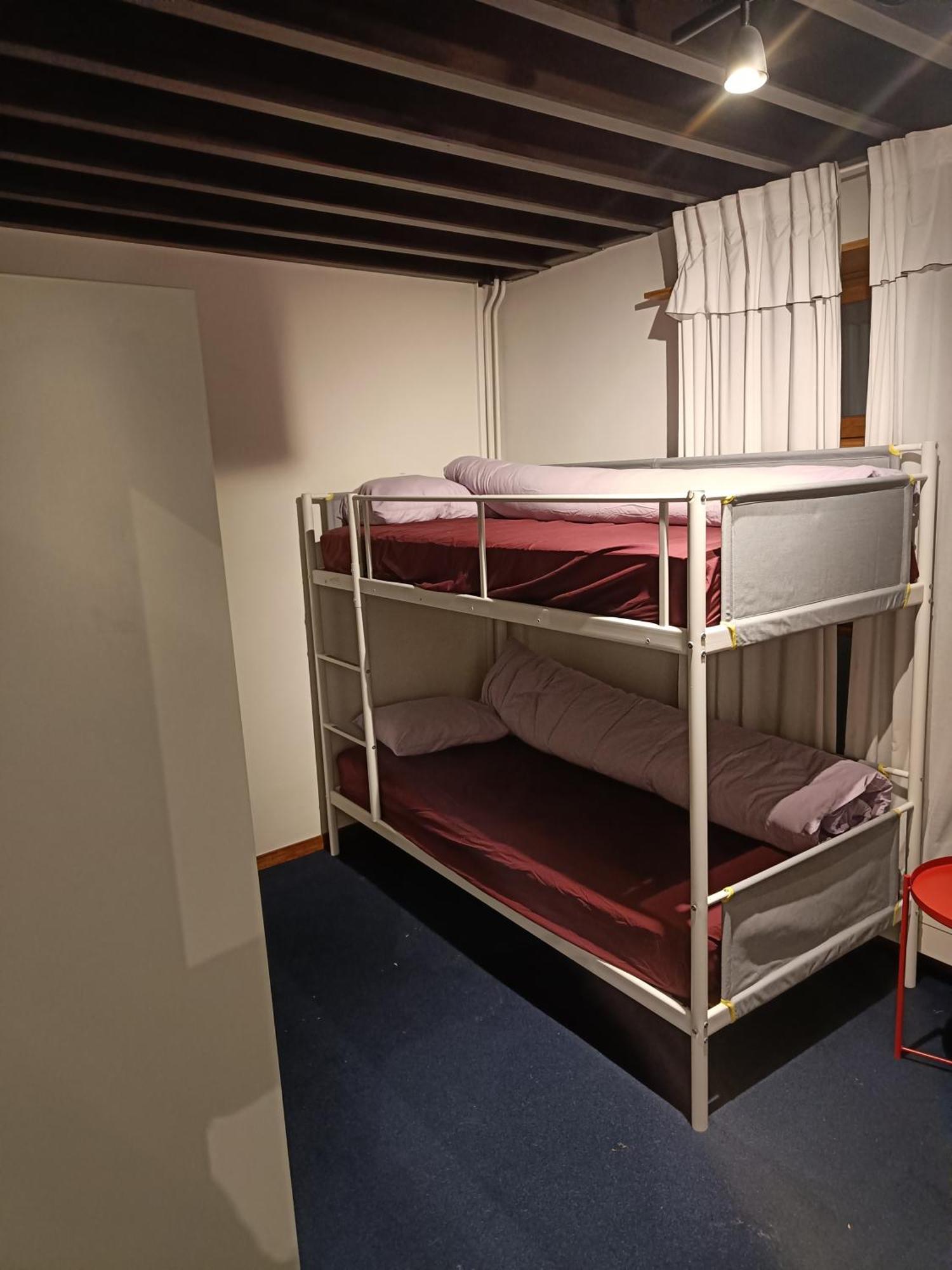 Viktoria Hostel Anvers Extérieur photo