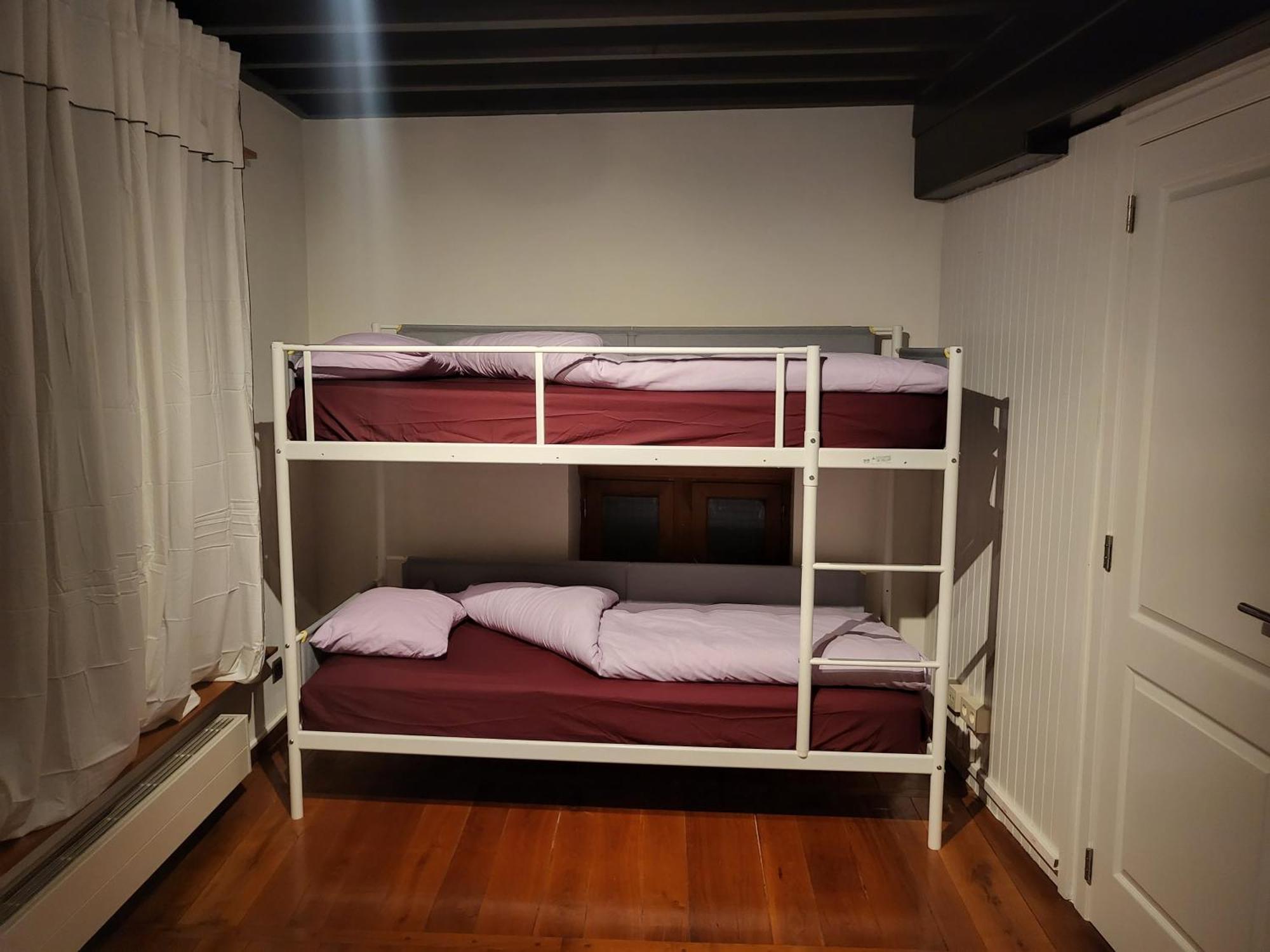 Viktoria Hostel Anvers Extérieur photo