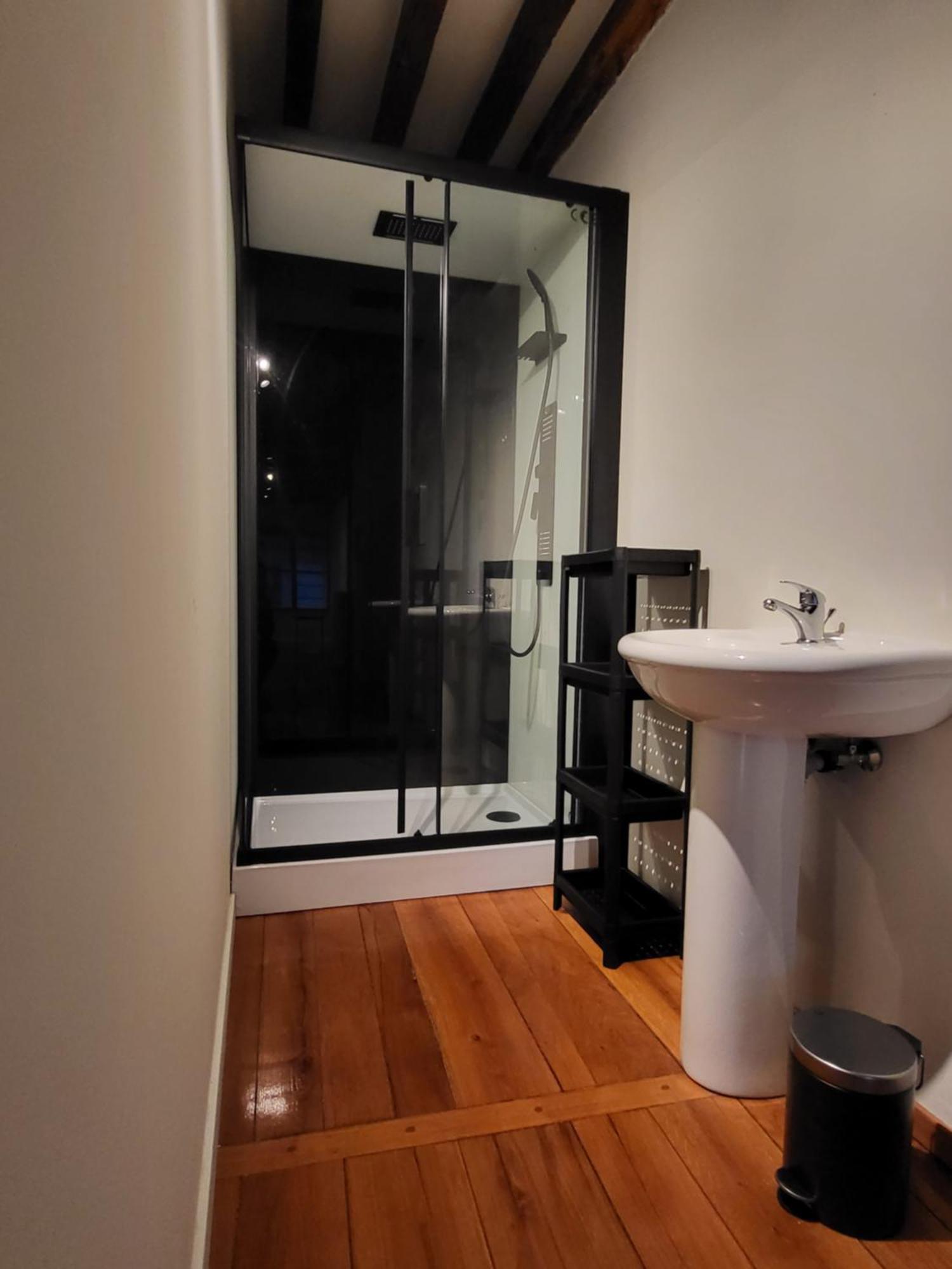 Viktoria Hostel Anvers Chambre photo